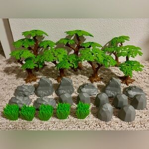 Toy Plastic trees, boulders, rocks & grass 27 piece lot / set
